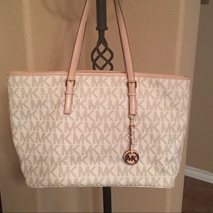 Large Michael Kors Bag!